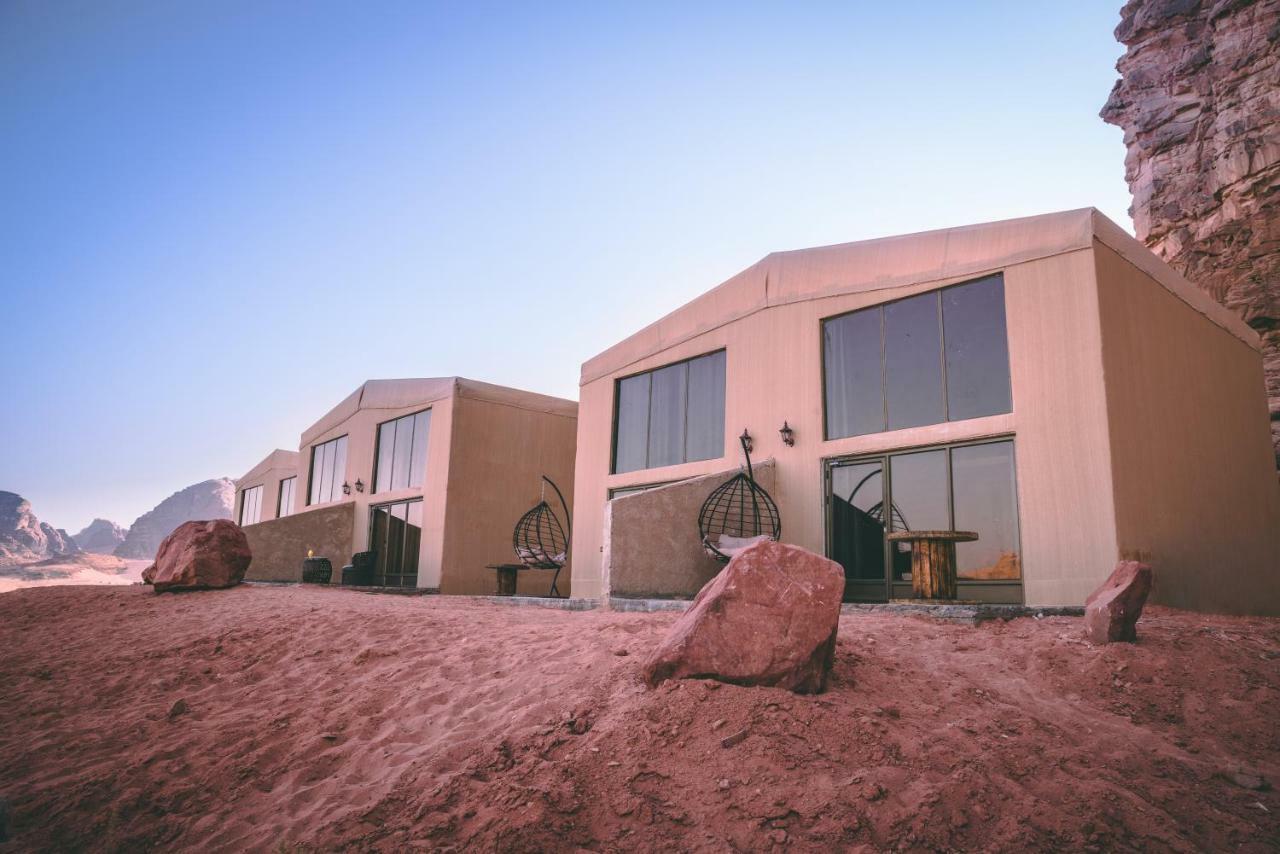 Camping Zeina Desert *